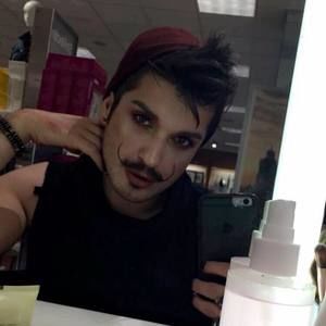 Meet your Posher, Bryan